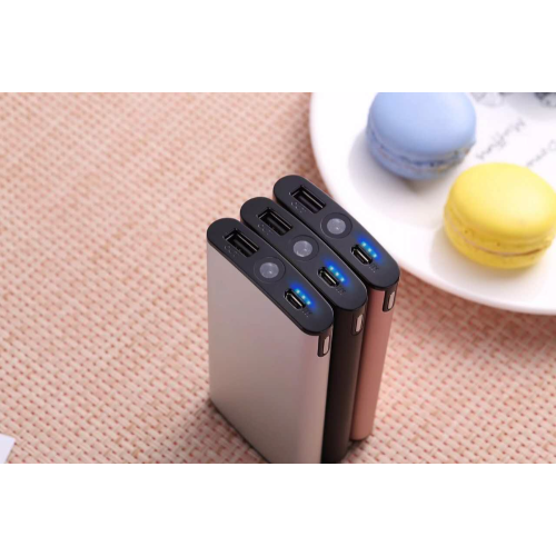 Hot selling newest Portable aluminum portable power bank 8000mah with LED torch
